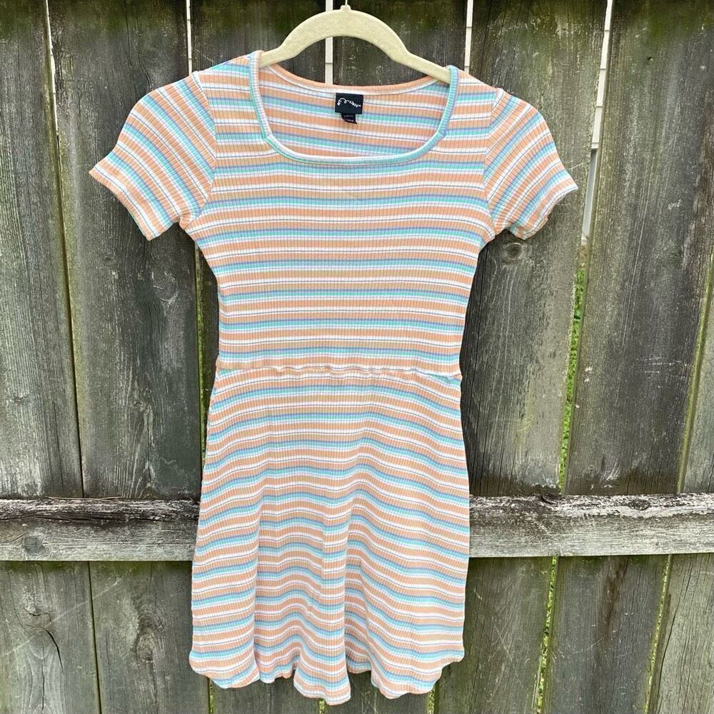 Art Class Pastel Striped Ribbed T-Shirt Dress | L